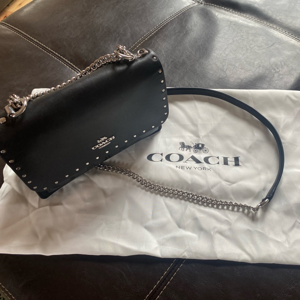 Authentic Coach Klare Crossbody In Signature Canvas With Rivets